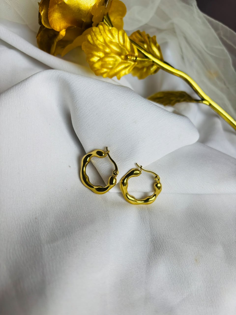 Round Hoops