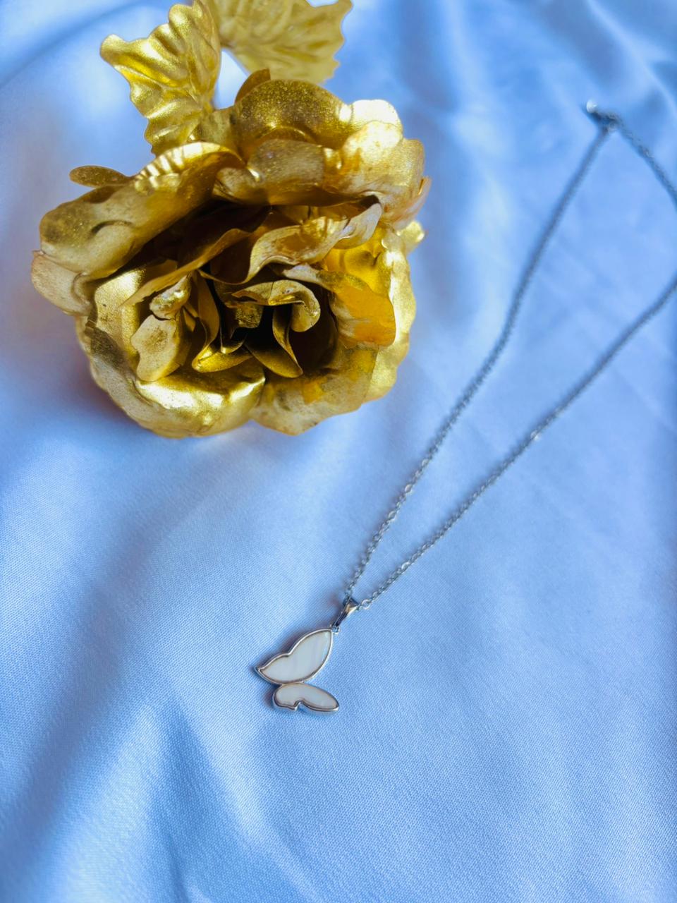 butterfly neckchain