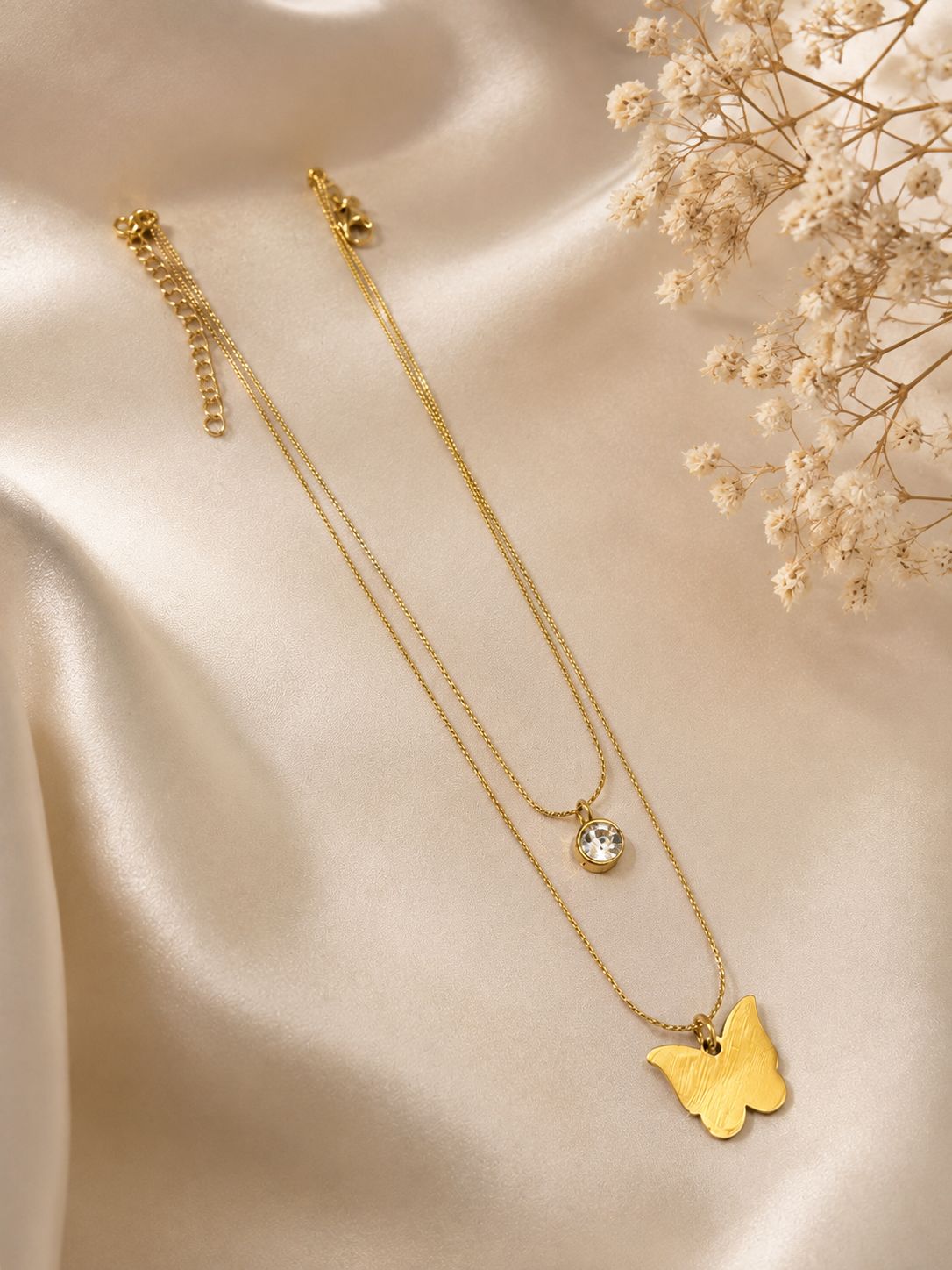Double layer butterfly chain