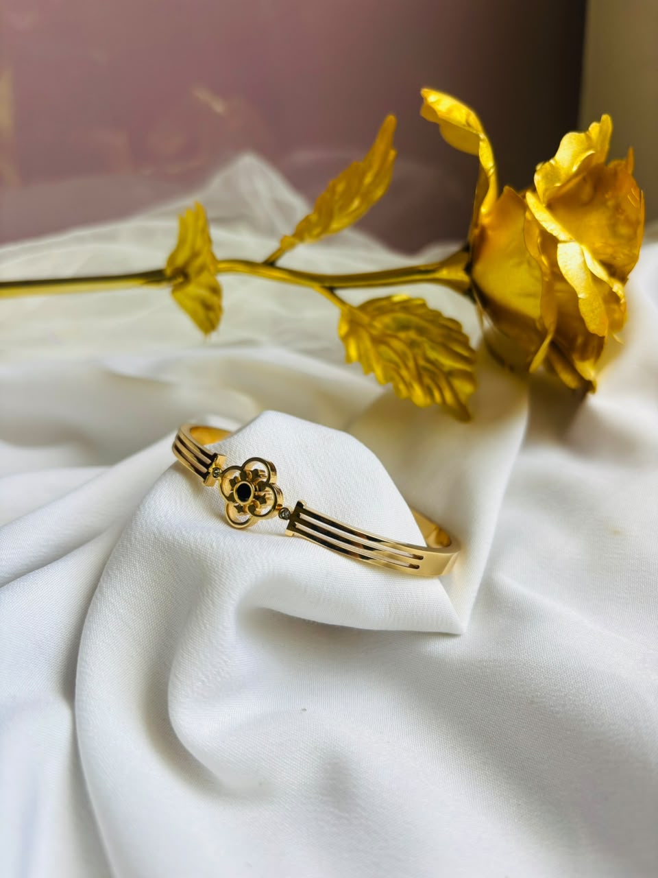 Flower Kada
