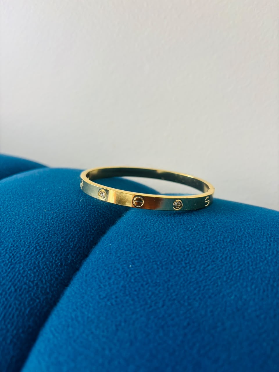 Infinity luxe screw kada